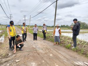 Jalan Rusak di Tejosari Siap Diperbaiki, Dinas PU Lakukan Pengukuran Ulang